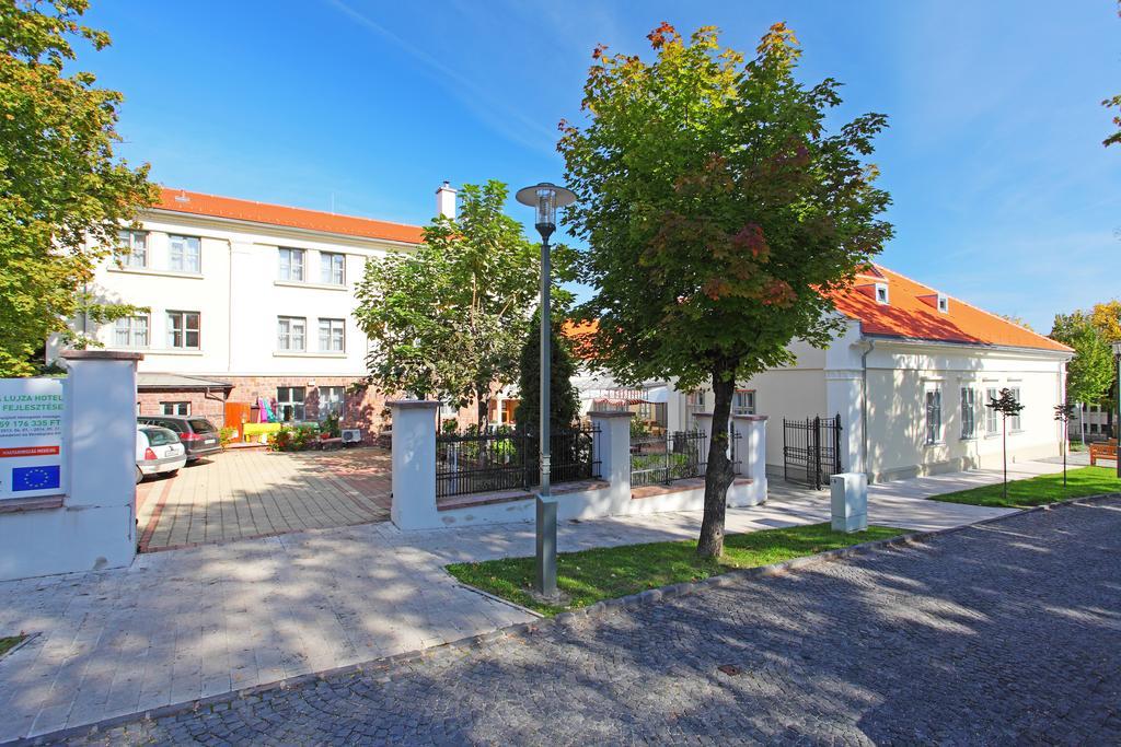 Hotel Blaha Lujza Balatonfured Ngoại thất bức ảnh